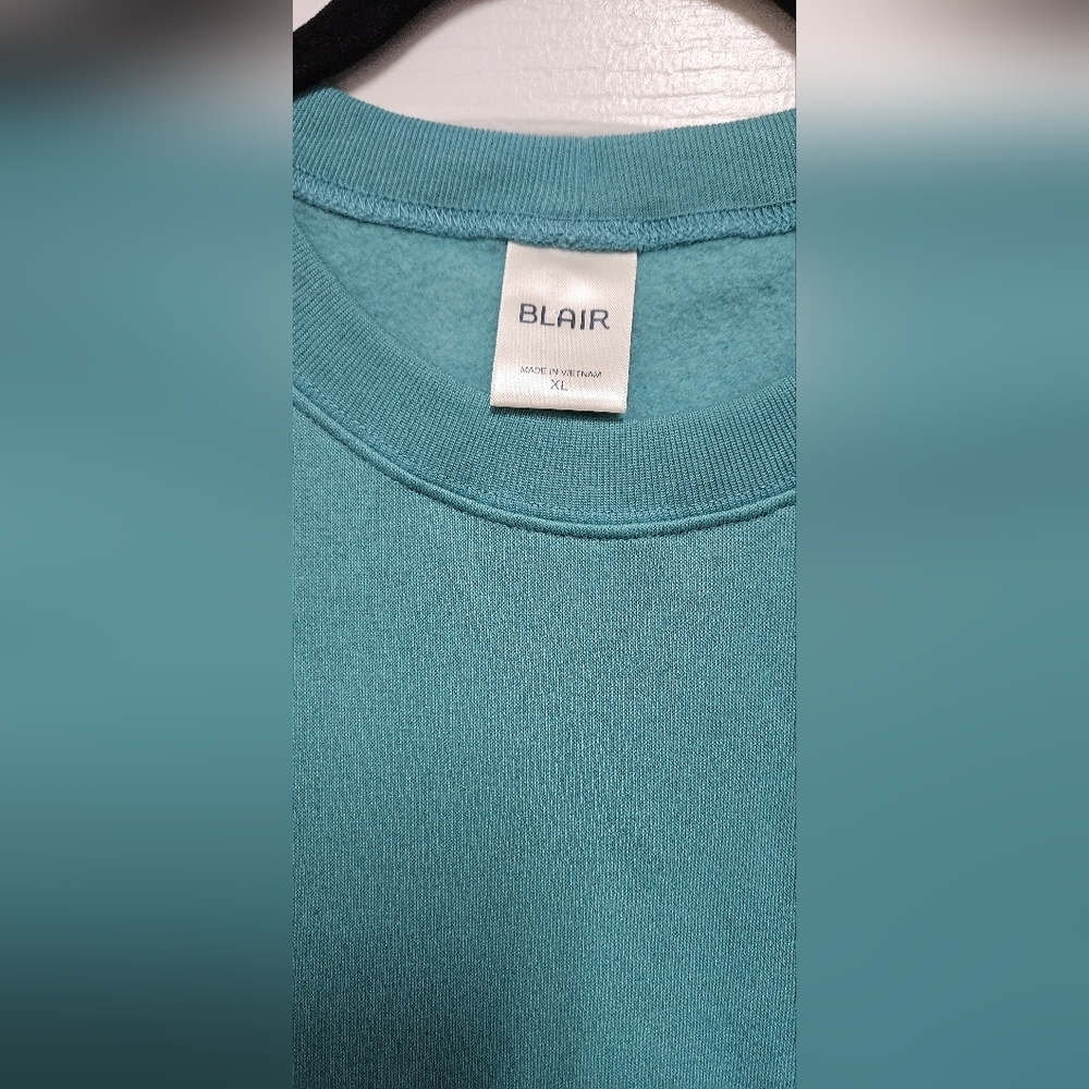 Blair Sweatshirt XL Teal Crewneck Pullover Casual Cozy Oversized. - Picture 4 of 4